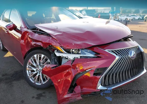 2019 Lexus Es 300H z USA, uszkodzony, nr VIN JTHB21B15K2028204